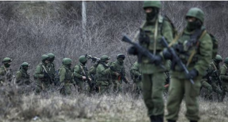 Militar ruso abre fuego contra compañeros y civiles en Crimea, dejando cuatro muertos