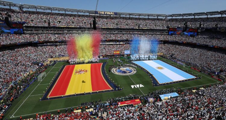 Ciudades sede del Mundial 2026 reclaman millones prometidos por FIFA a modo de “legado”.