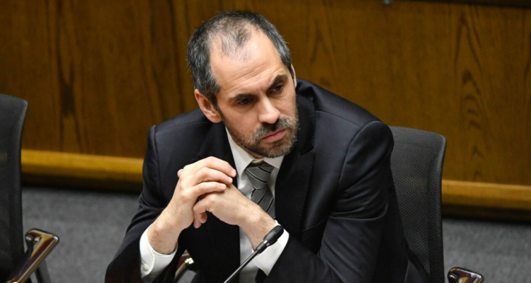 Nicolás Grau arremete contra Ley de Reconstrucción: “Favorece a los sectores de más alto ingreso”