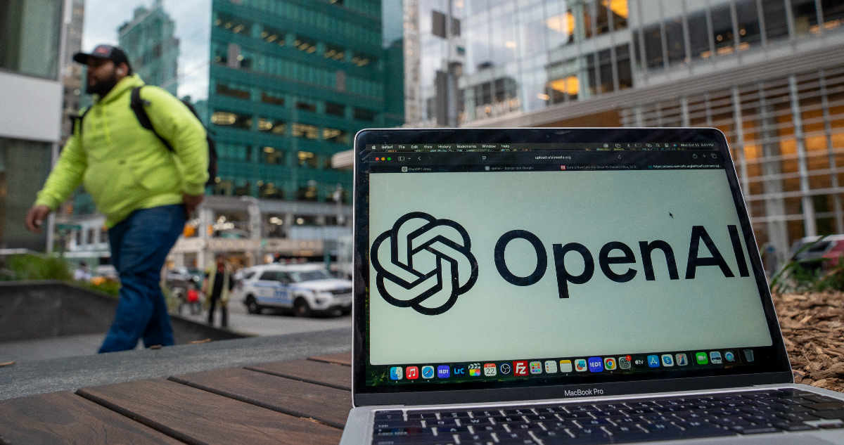 OpenAI deberá pagar millonaria suma por “discriminar” a estadounidenses y contratar a extranjeros