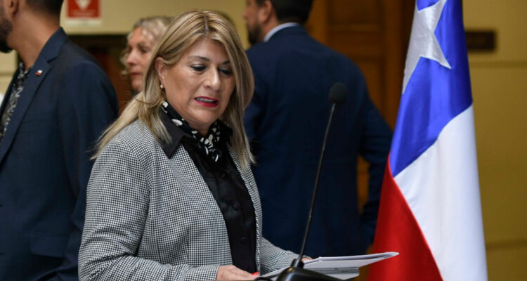 Parisi presiona a La Moneda por feriado del 17 de septiembre y dice tener respaldo oficialista