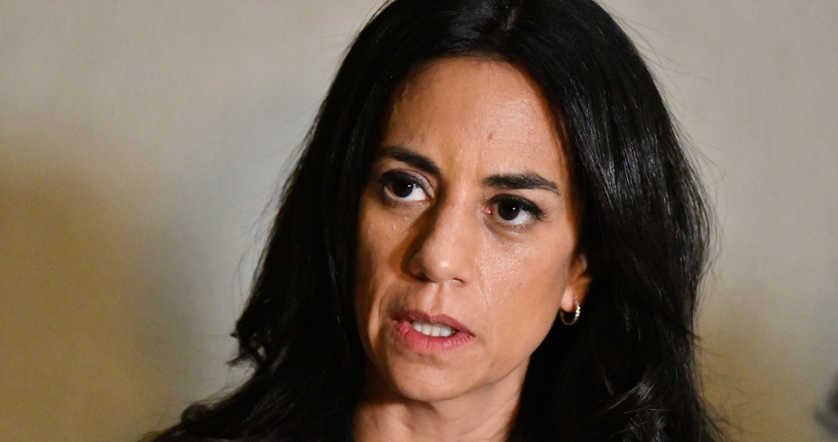 Senadora Núñez (RN) dice que no habría motivo para no aceptar nueva propuesta de Azvi por corredores