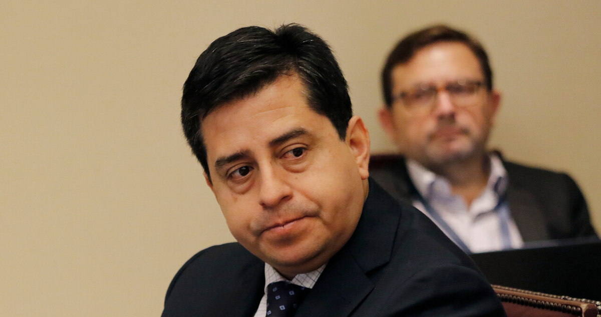 Pedro Araya responde a llamado del PPD para evaluar su continuidad: "No tengo ganas de irme"