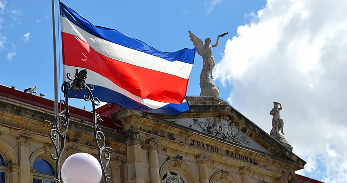 Hombre habría cobrado casi US$800 mil por 20 años de la pensión de estadounidense muerta en Costa Rica