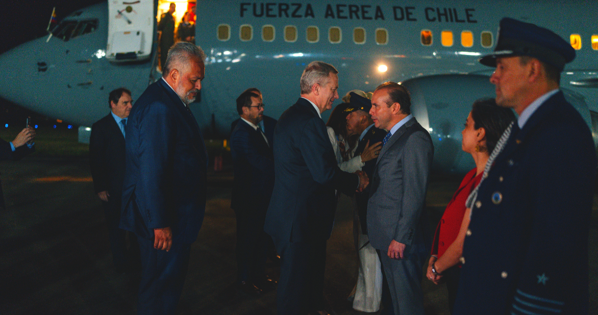 Presidente Kast arriba a Colombia para asistir a ceremonia de posesión de De la Espriella