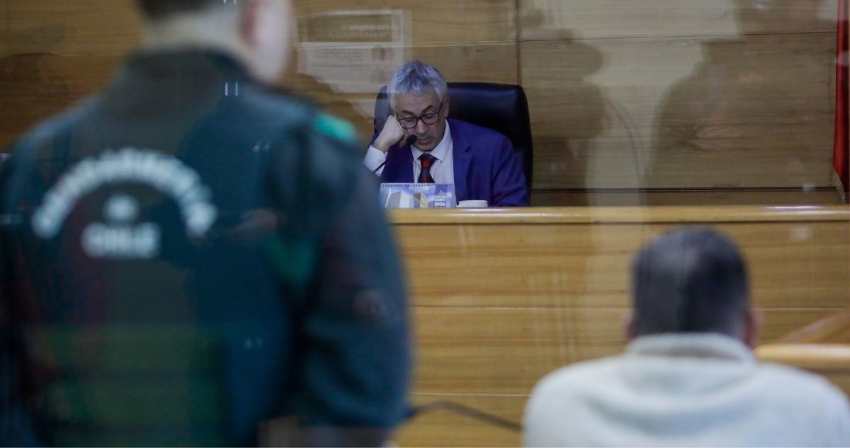 Prisión preventiva para funcionario de tribunal de Santiago acusado de colaborar con narcos de la RM