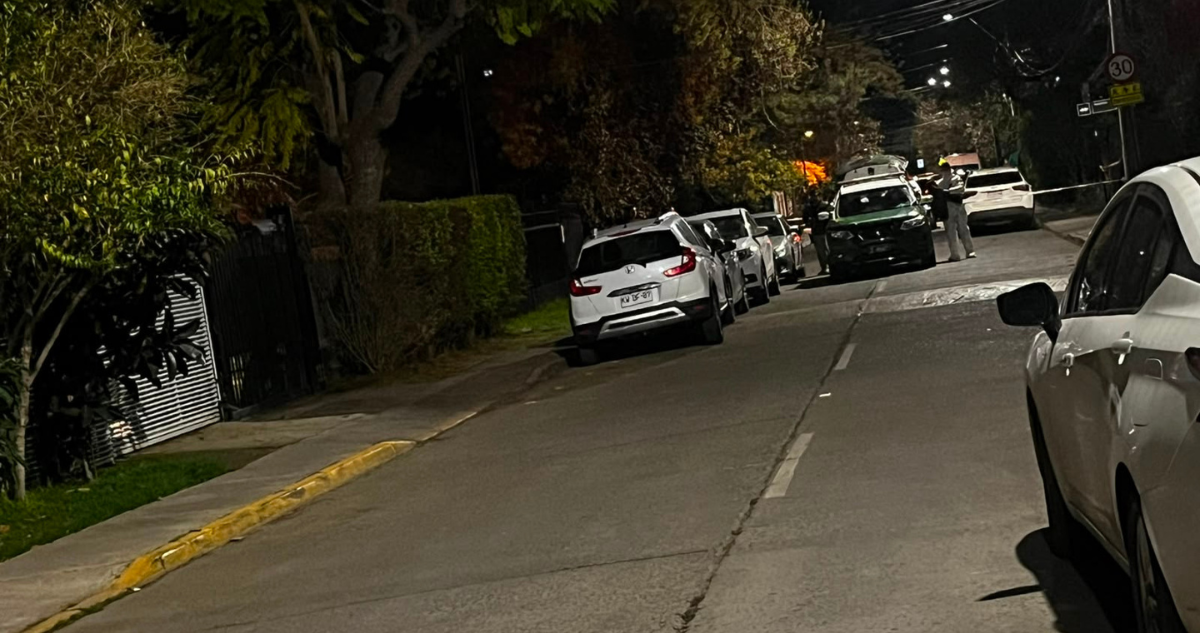 Reportan presunto intento de asalto a escolta de exministro Luis Cordero en Vitacura