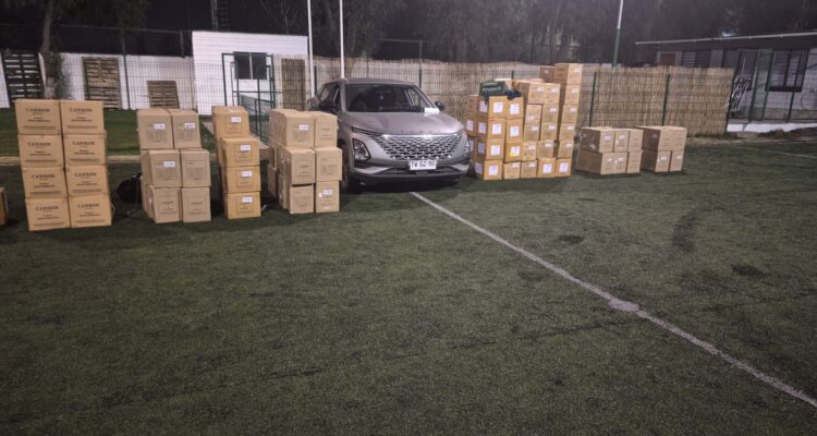 Cuatro sujetos son detenidos en Pudahuel: robaban ropa de cama avaluada en 67 millones