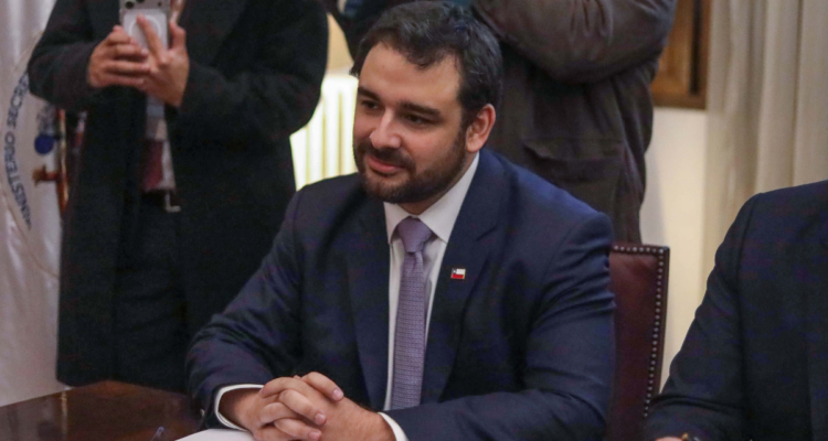 Exsubsecretario de Hacienda dice que "yo no sé si es mi pelo" por test positivo a consumo de drogas