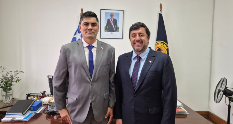 Christopher Pizarro y Cristian Sayes | Aricaldia