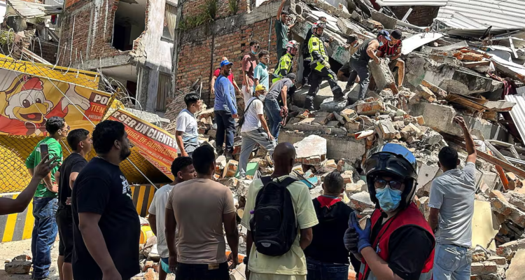 Toque de queda en epicentro del terremoto en Colombia