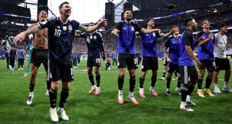 “Día de las Selecciones Argentinas” inventado por AFA se volvió hazmerreír en Inglaterra.