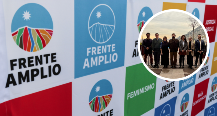 Frente Amplio y foto de representantes de listas del FA.