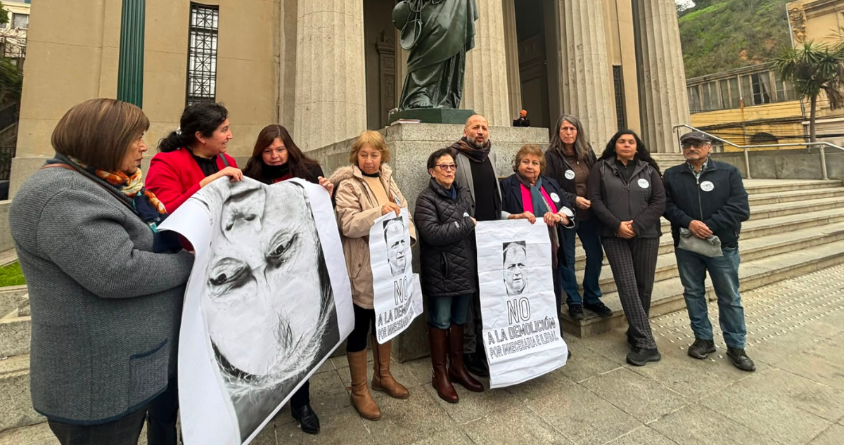 Vecinos de El Olivar protestan ante Corte y exigen avanzar con recurso para entrega de viviendas