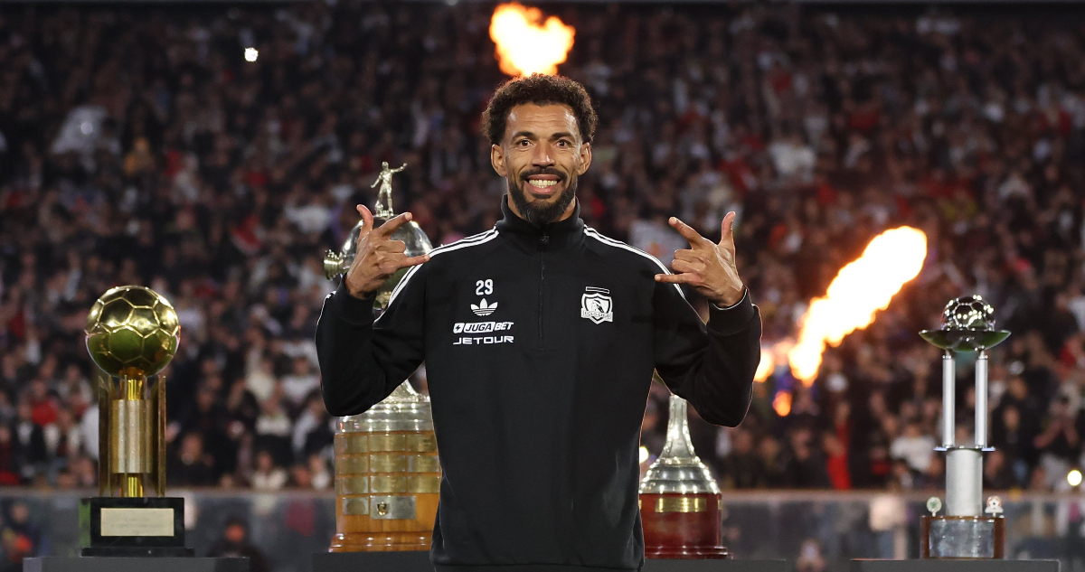 Vozinha en su presentación en Colo Colo