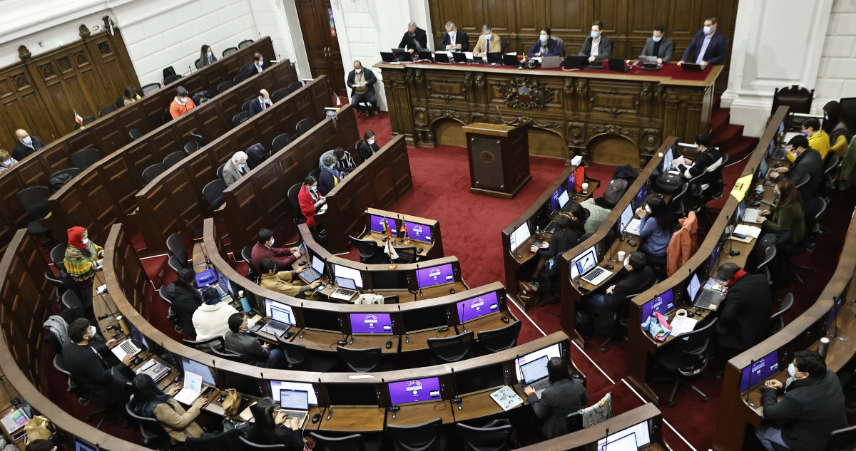 A 4 años del Rechazo: UDI busca sumar Convención Constitucional a ramo de Historia de enseñanza media
