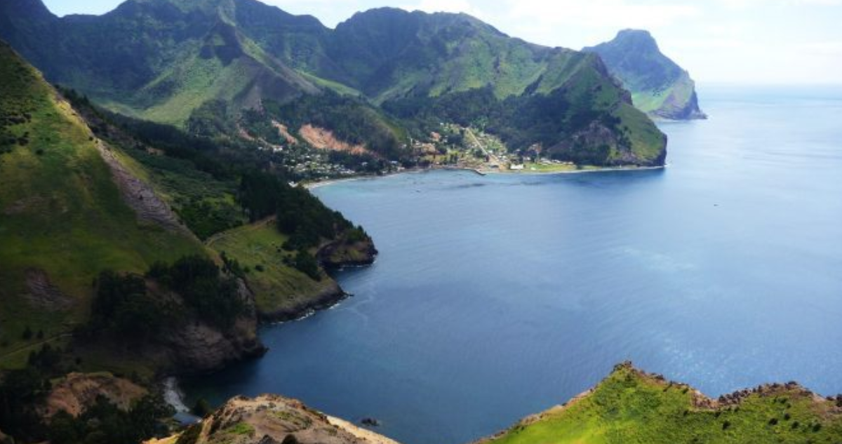 Pescadores de albacora del Bío Bío rechazan proyecto que ampliaría el Parque Marino Juan Fernández