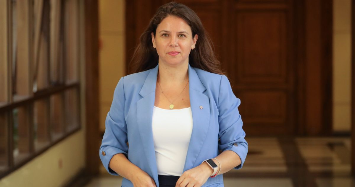 Diputada Mora (RN) apunta al oficialismo por descoordinaciones: “Somos los principales responsables”
