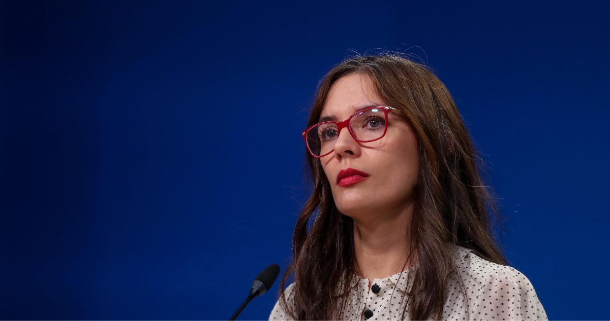 “Otra gran estafa”: Camila Vallejo acusa a Kast de poner a Chile bajo intereses de Trump
