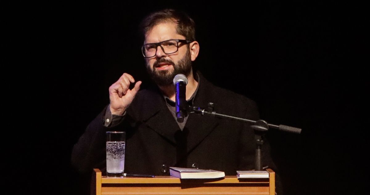 Boric cuestiona decisión del Gobierno y defiende jornada patrimonial exclusiva para niños