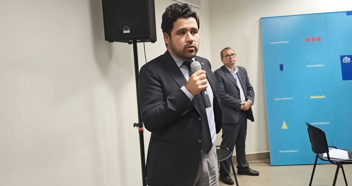 Racha de salidas suma un nuevo capítulo: renuncia seremi de Vivienda de Tarapacá, el número 35