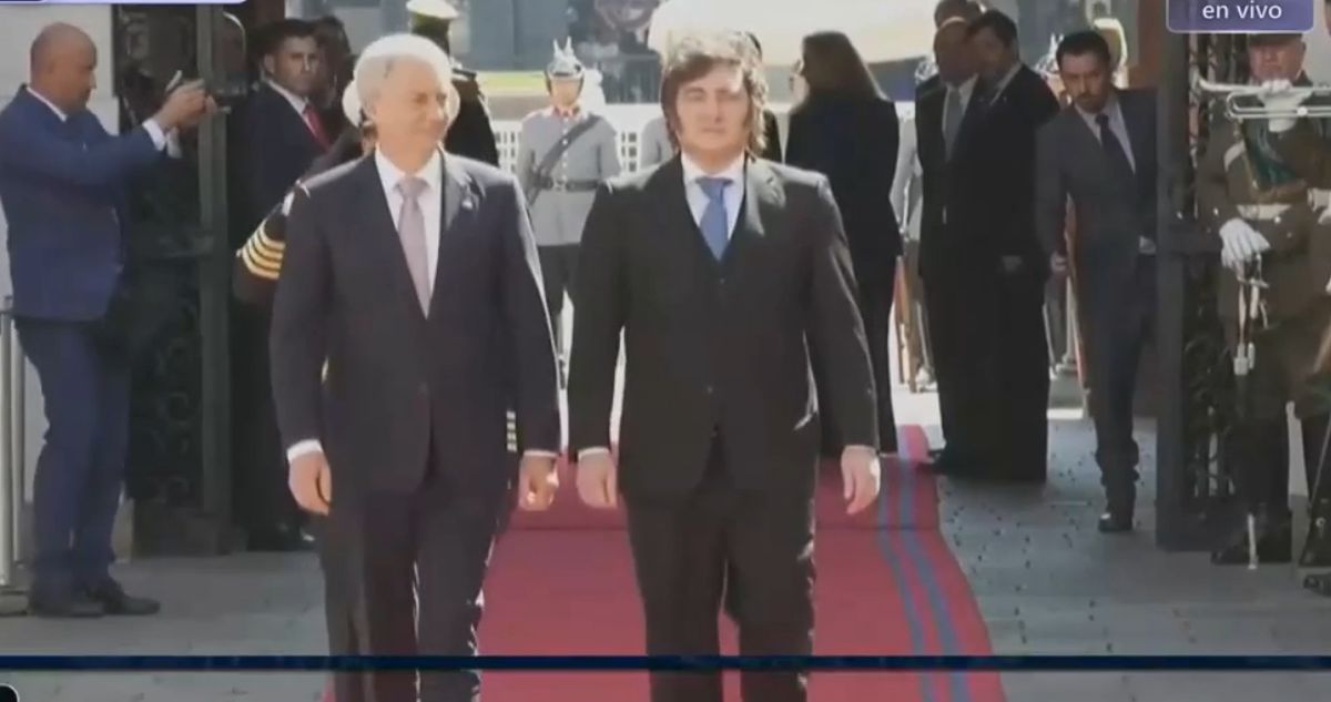 VIDEO | Kast y Milei juntos en La Moneda: así fue la llegada del presidente argentino a Palacio