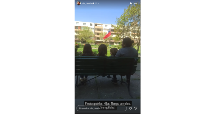 Instagram Storie de Rafa Cavada con sus hijos