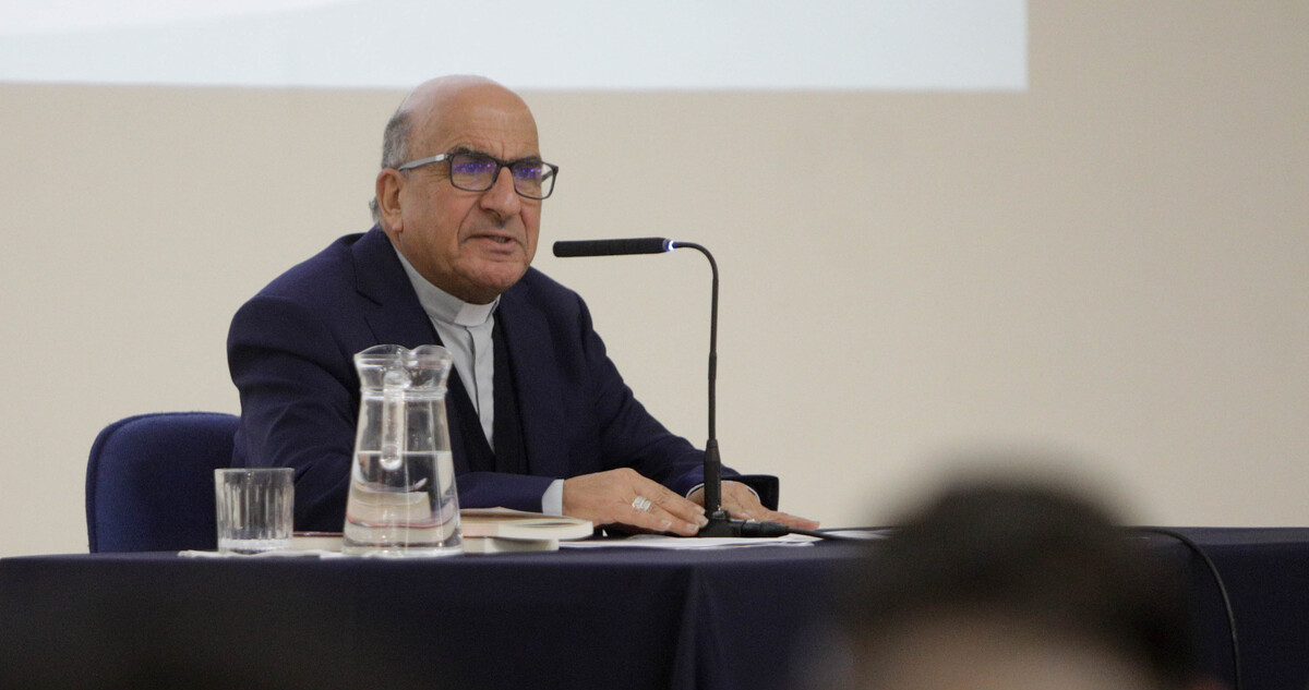 Chomali pide “clemencia” para reos terminales, pero exige arrepentimiento y colaboración