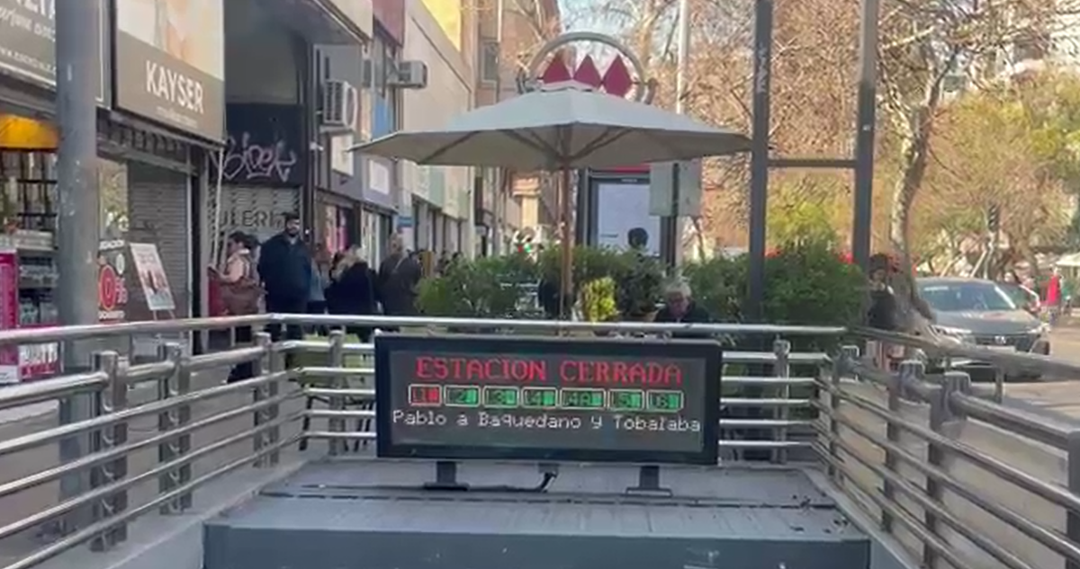 Cierran cuatro estaciones de la Línea 1 del Metro por persona en las vías