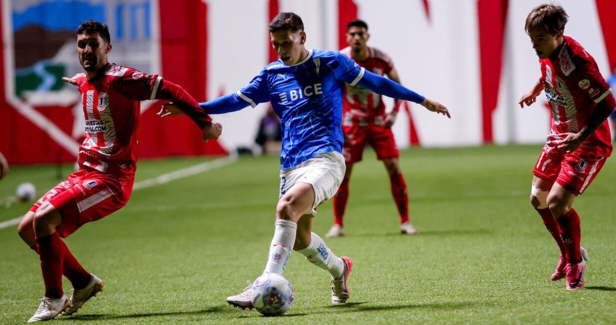 La Calera y Católica igualaron por octavos de final de Copa Chile.