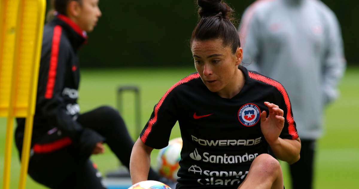 Coté Rojas entrenando en Chile