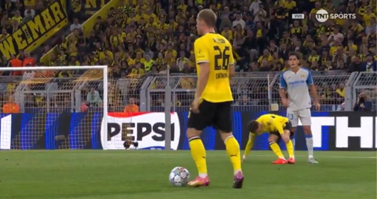 Karetsas y el momento en que debe abandonar duelo de Champions contra Villarreal