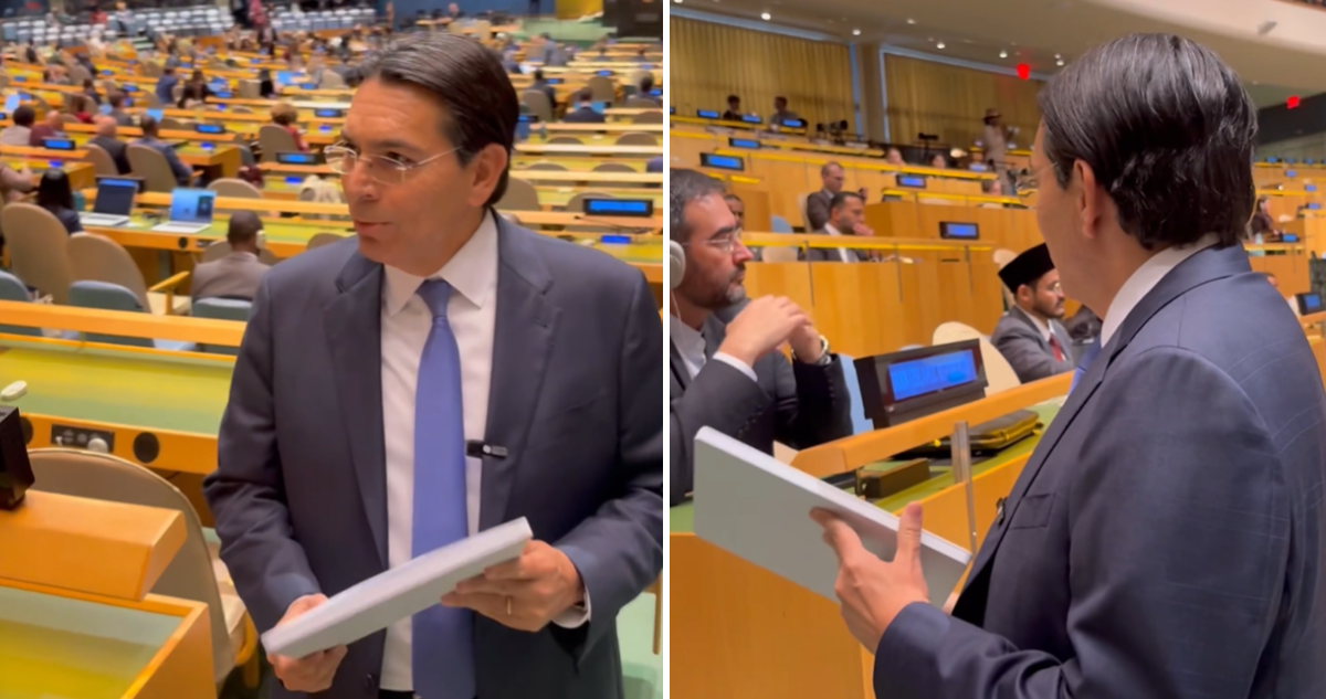 Gesto de Danny Danon con delegación de Irán en la ONU