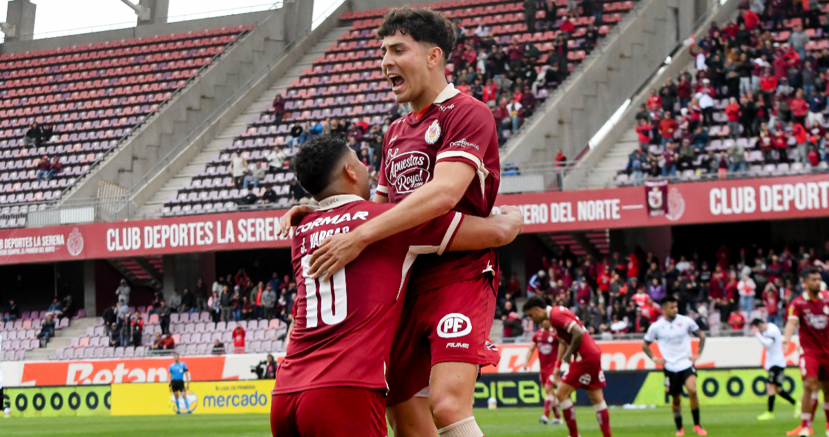Deportes La Serena celebra ante Ñublense en f22 de Liga de Primera 2026