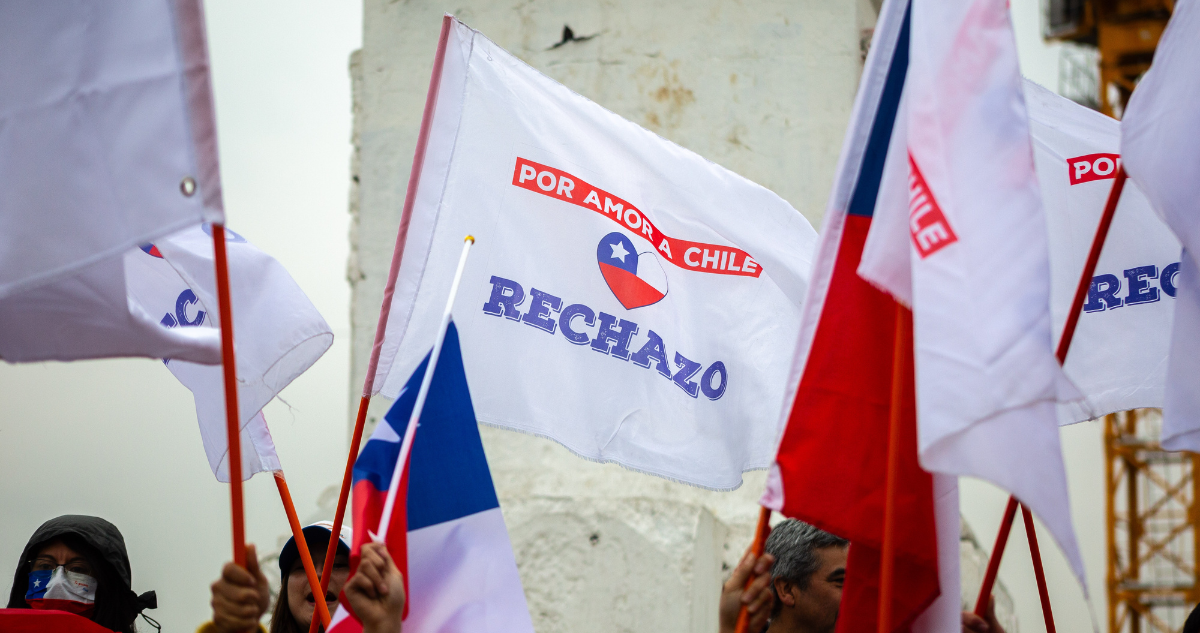 Derecha conmemora cuarto aniversario del “Rechazo” en medio de debate sobre cómo proyectar el 62%