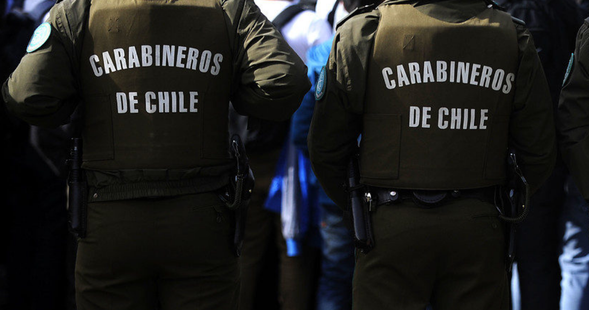 Detienen a dos carabineros de Tiltil por presuntas irregularidades en procedimientos policiales