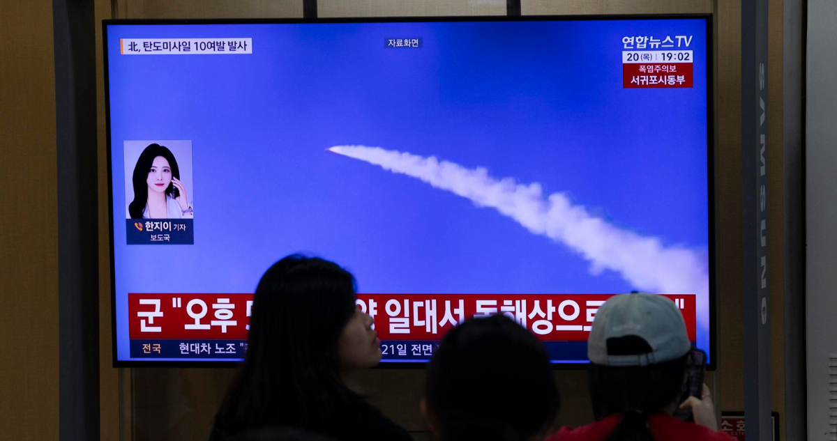 Corea del Norte responde con múltiples misiles tras maniobras militares de EEUU, Seúl y Japón