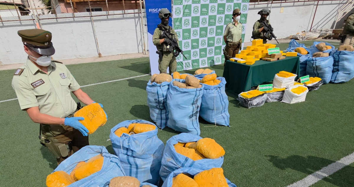 Incautan casi 700 kilos de droga en en Antofagasta: el avalúo es de más de $4 mil millones