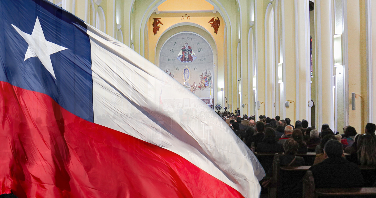 Catedral de Concepción y bandera de Chile.