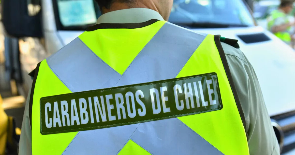 Sueldos hasta $1,8 millones: revisa 30 empleos que Carabineros tiene disponibles para civiles