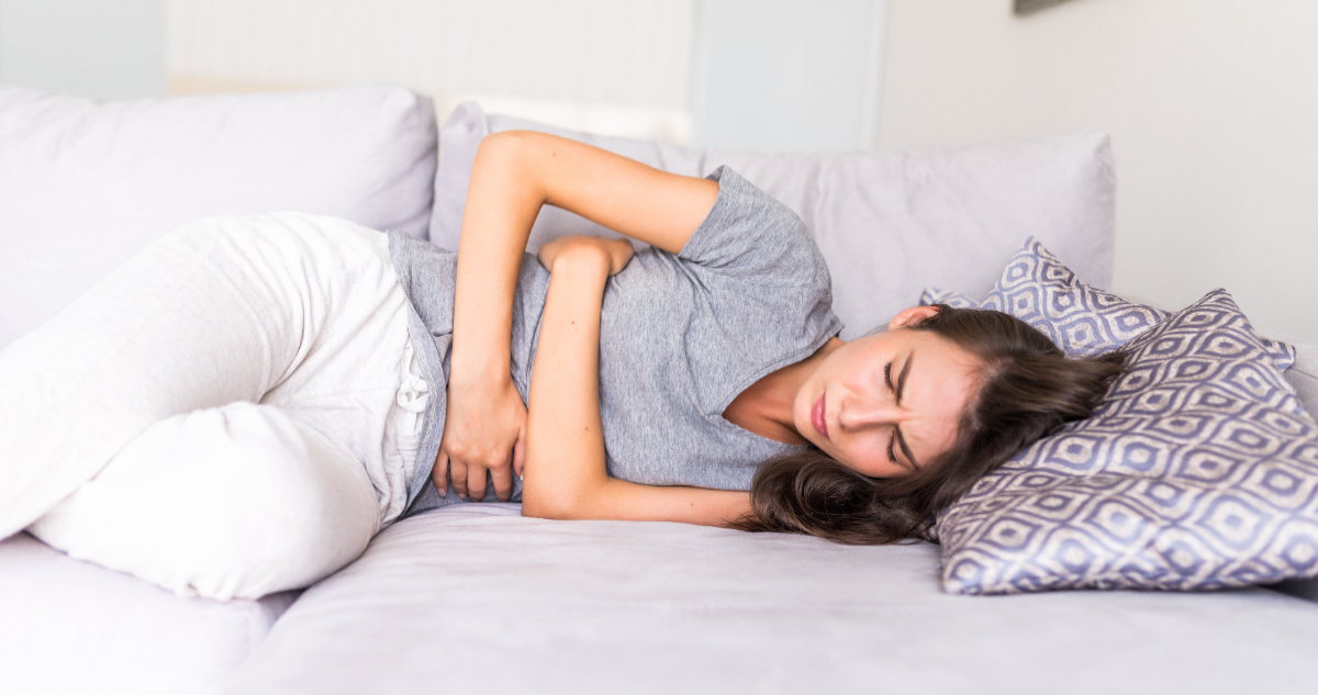 ¿Cuáles son las señales de una endometriosis?: por qué no normalizar el dolor intenso en el período