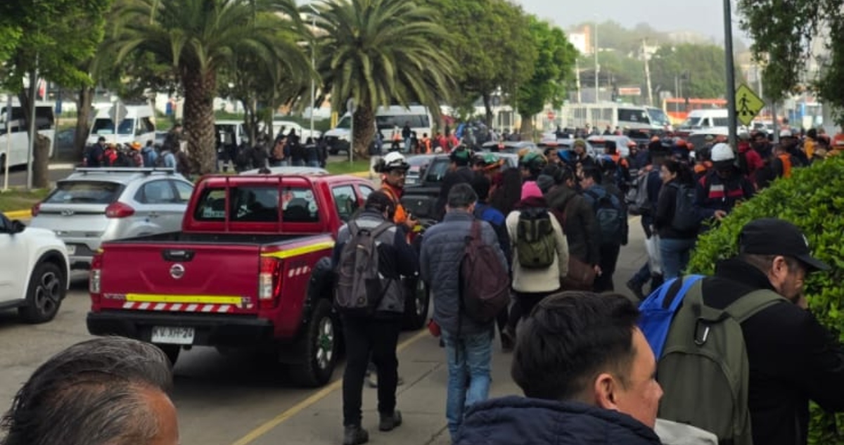 Evacuan trabajadores de ENAP Aconcagua por mensaje con amenaza de bomba