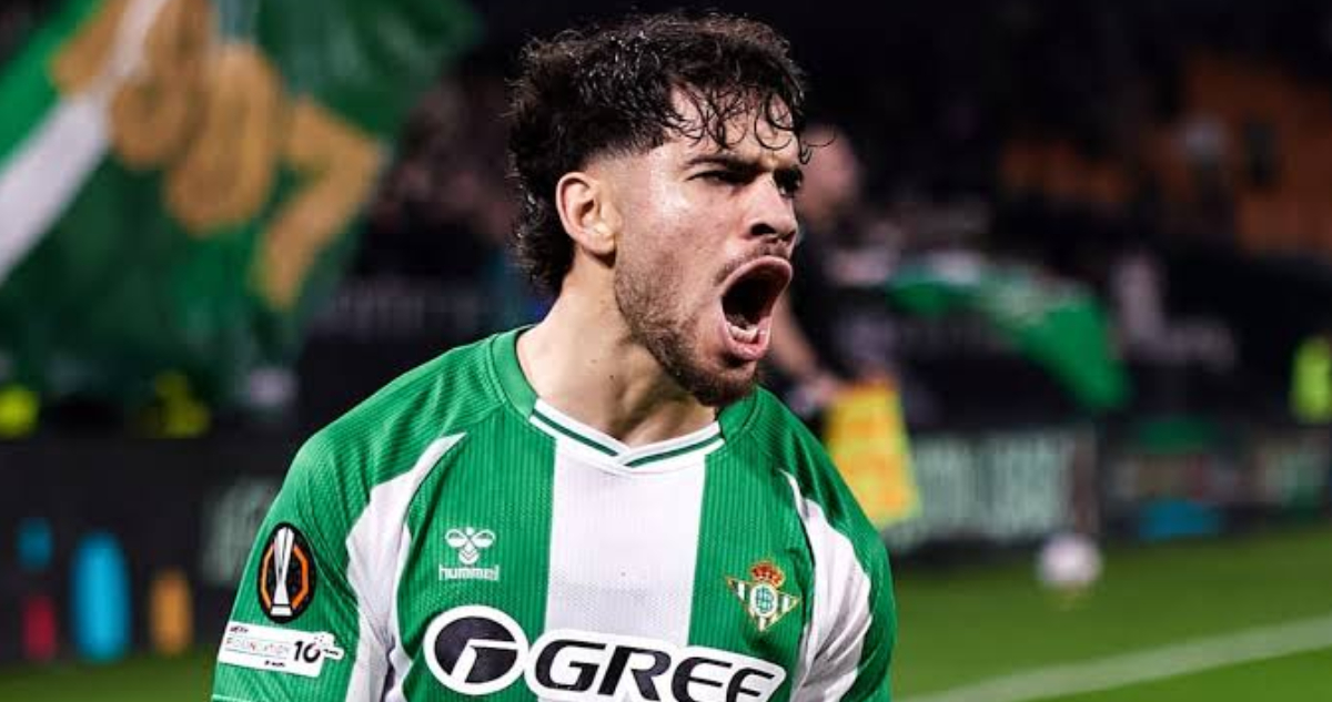 Ez Abde en el Real Betis de Manuel Pellegrini.jpg