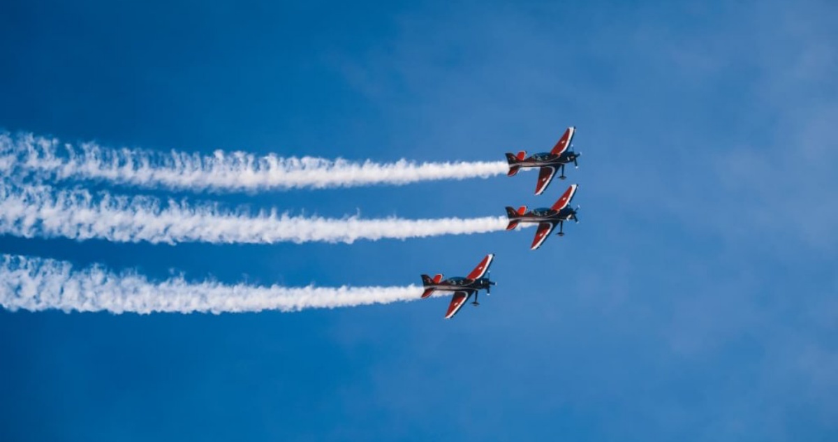 https://media.biobiochile.cl/wp-content/uploads/2026/09/fach-aeronaves-santiago.jpeg