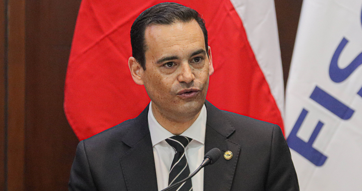 Fiscal regional del Bío Bío sostiene primera reunión con familiares de víctimas del caso Bruma