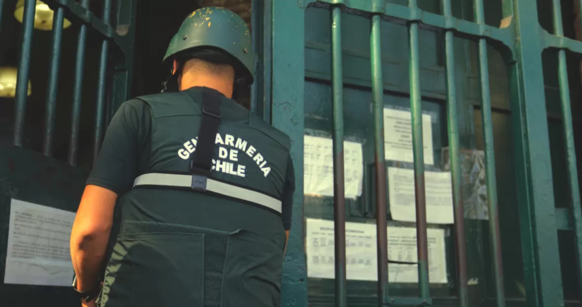 Usaba uniforme de gendarme y recibió mortal disparo: lo que se sabe tras fallida fuga de reo en Talca