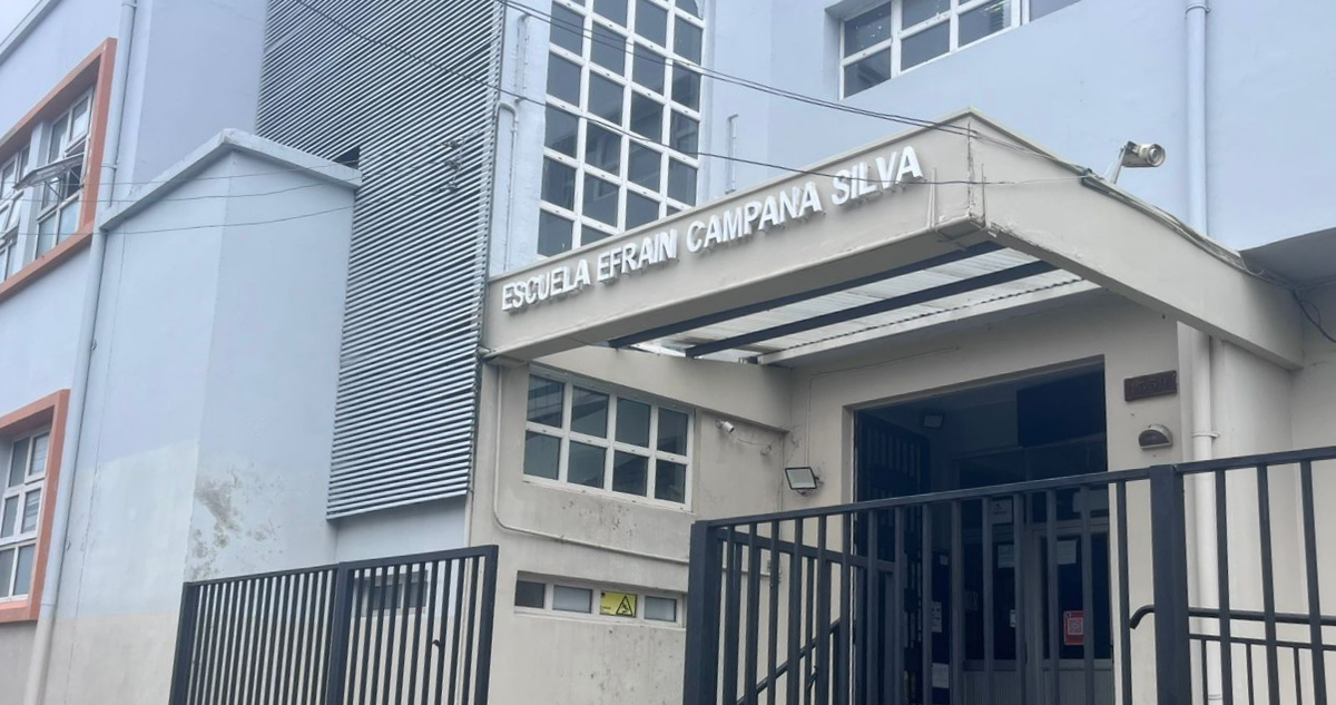 “Lo orinaban y le pegaban”: denuncian graves agresiones y bullying contra alumno en escuela de Osorno