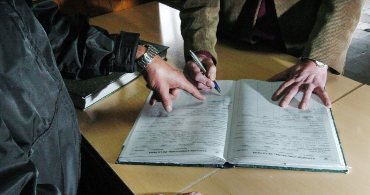 Boliviano que quedó con firma mensual tras ser sorprendido con droga no firma desde mayo