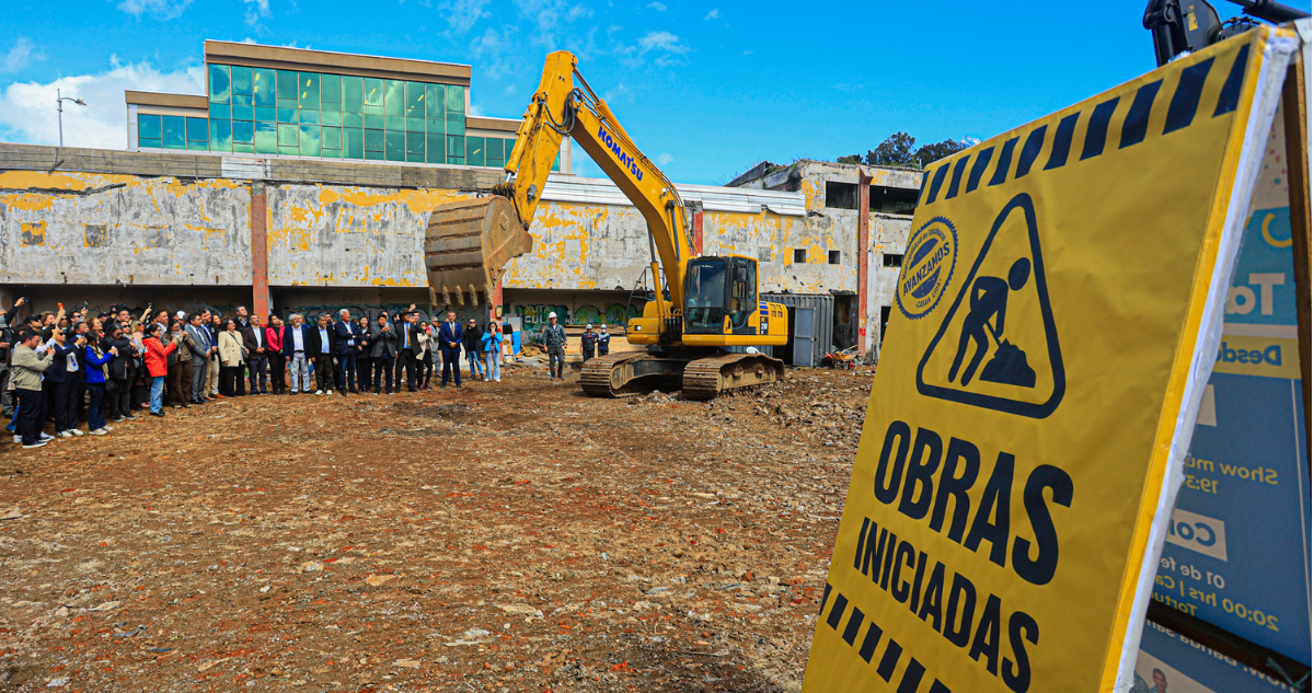 Tras 16 años de espera: comienza reconstrucción del Mercado de Talcahuano que estará listo en 2028