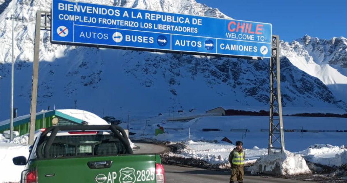 Cierran paso Los Libertadores por condiciones climáticas adversas en alta cordillera